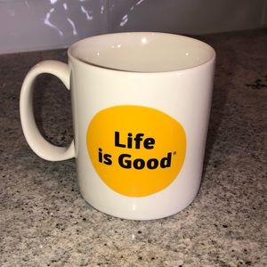 ✨EUC✨ LIFE IS GOOD Coffee Tea Hot Cocoa Mug
